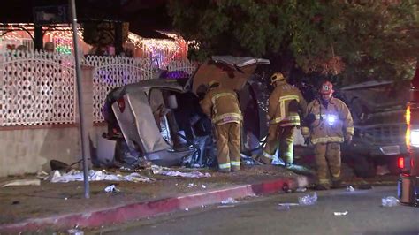 Man and Woman Hurt in 2-Car Accident on Kester Avenue [Los Angeles, CA]